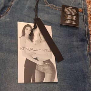 New Kendall & Kylie The Ultra Babe  Skinny Distressed‎ Raw Hem Blue Jeans